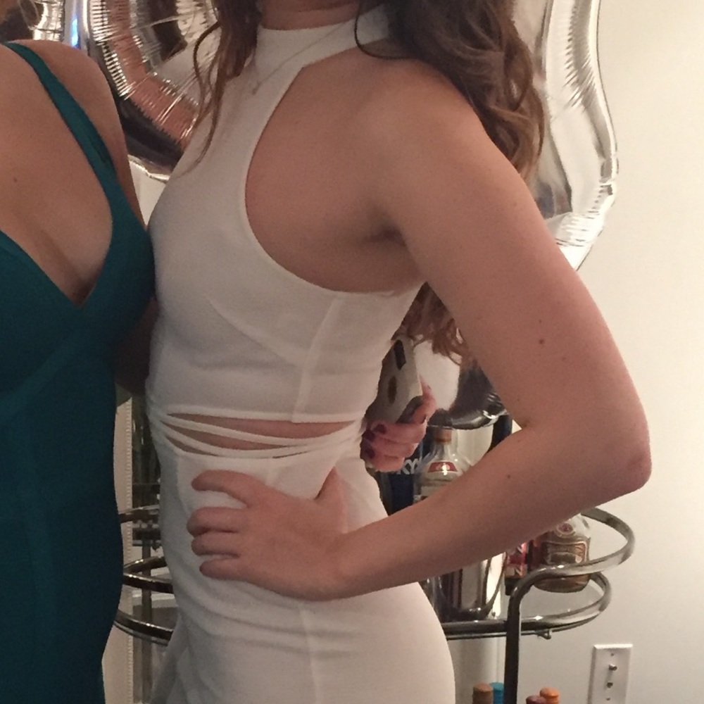 Elegant White Cut-Out Dress